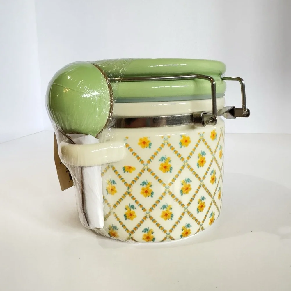 Pioneer Woman Medium Stoneware Canister w/ Lid & Spoon Painted Meadow New Sealed